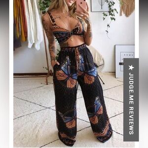 Coramoon black butterfly set medium nwot